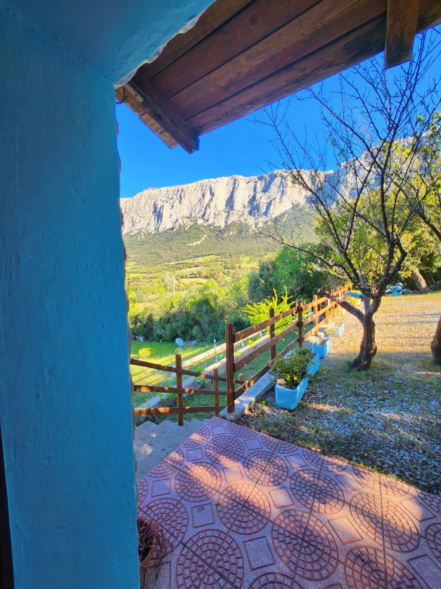 Panoramic House Villa Oliena Exteriör bild